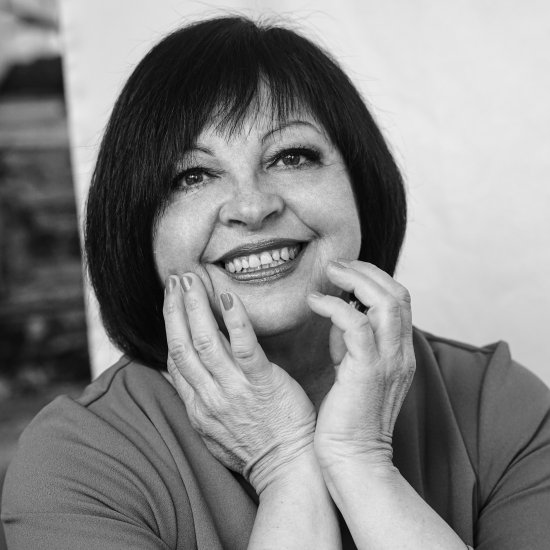 Ilona V.